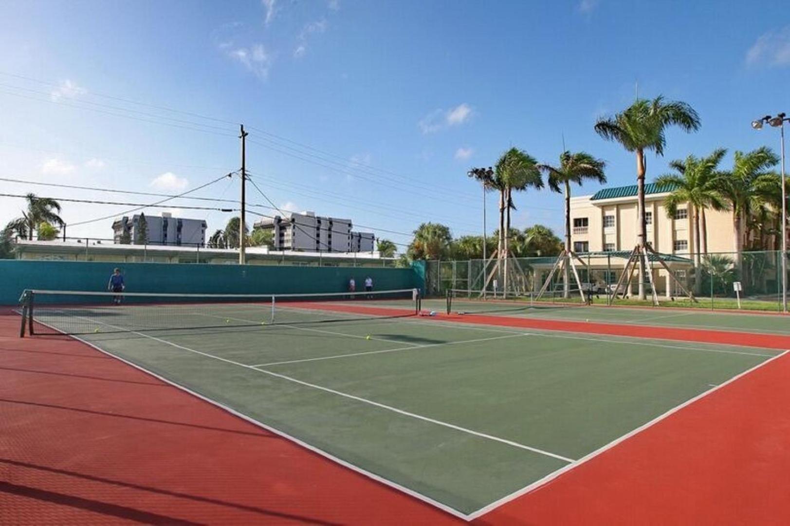 西耶斯塔岛Palm Bay Club公寓 外观 照片